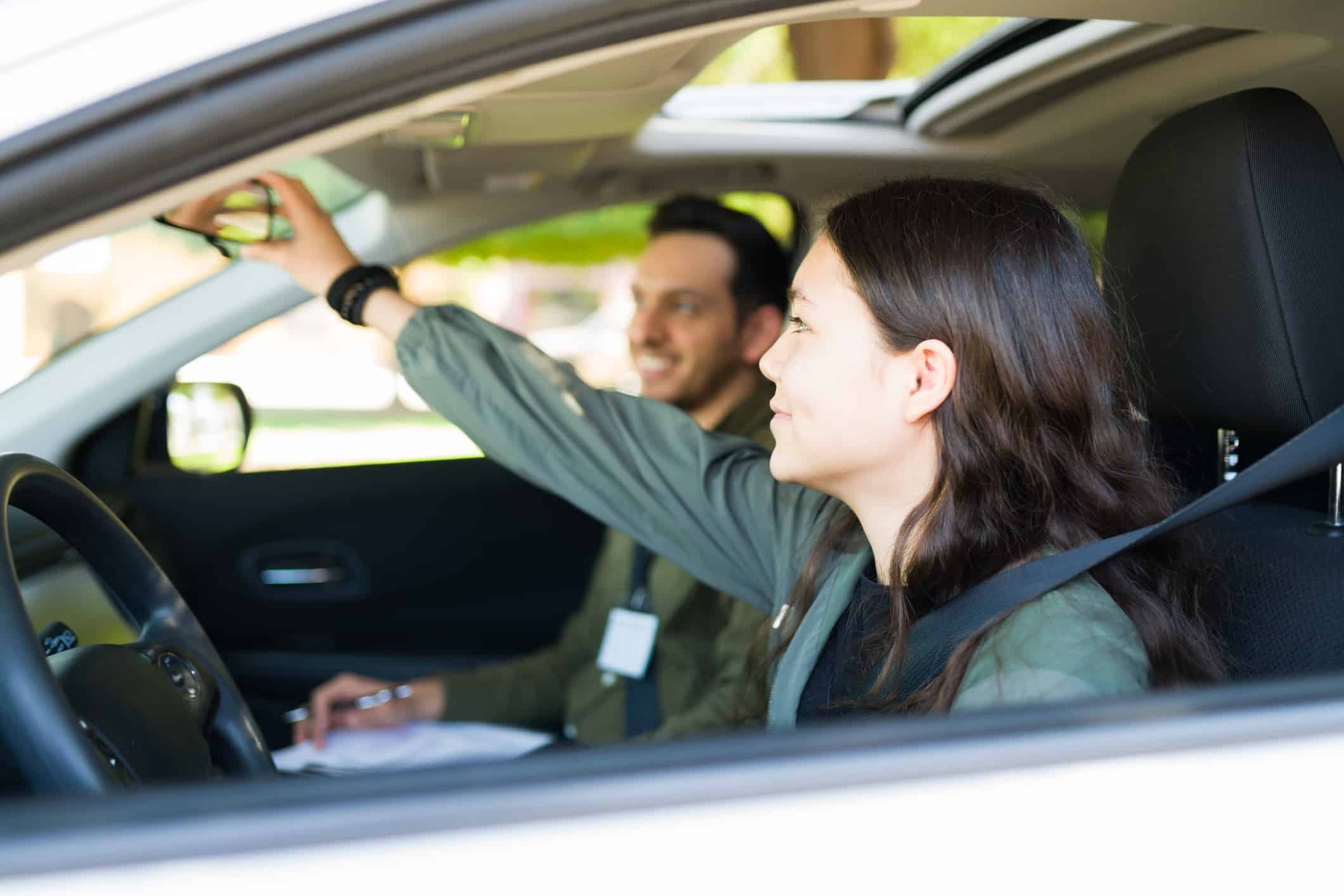 Veja como fazer um anúncio para vender o carro na internet - Primeira Marcha