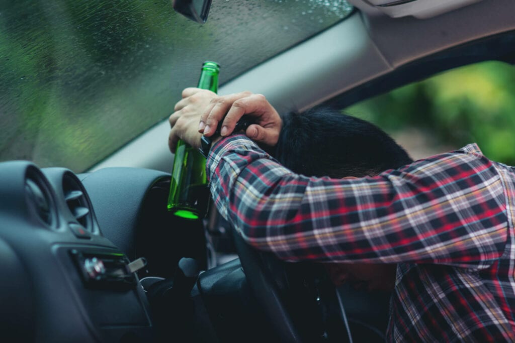 Imagem de multa por dirigir embriagado